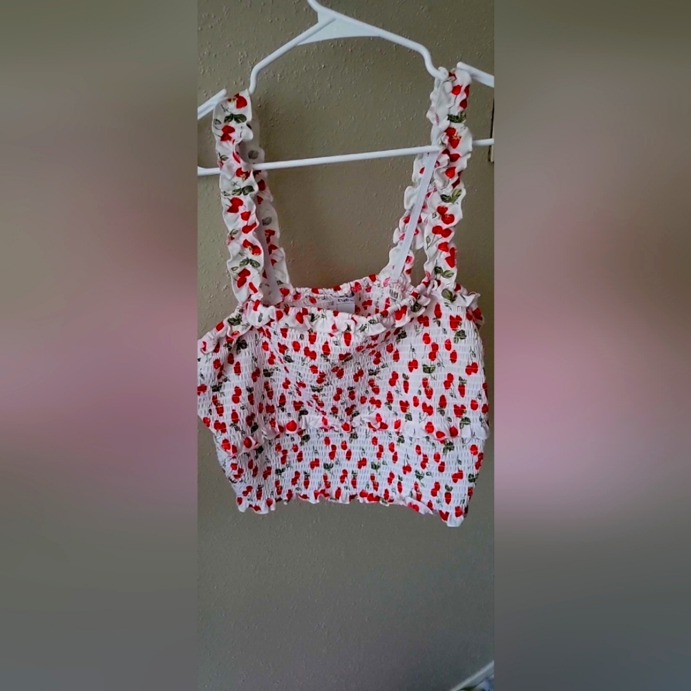 Rue21 Cherry Crop